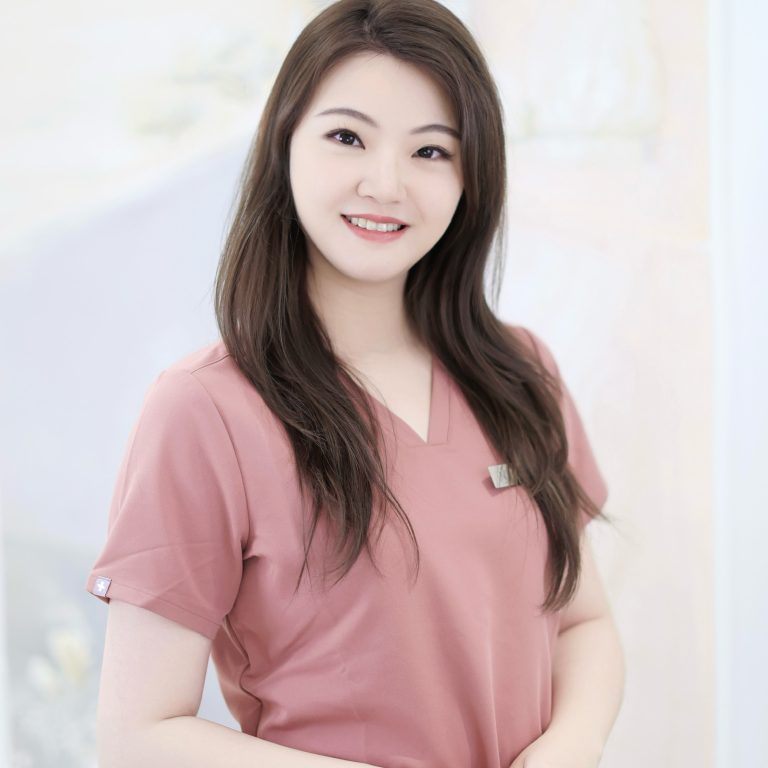 {"source_type":"douyin_beauty_me","data":{"playId":"","activityName":"","enter_from":"enter_launch","product":"retouch","capability_key":["portrait"],"os":"ios","imageEffectId":"","effect_type":"tool","infoStickerId":"","stickerId":"","filterId":"","capability_extra_v2":{"portrait":[{"panel":""},{"panel":"face-reshape"}]},"effect_id":"portrait","appversion":"12.1.0","pictureId":"E393BB8C-C815-4A42-B72C-B3CD7D6C5DDC"}}